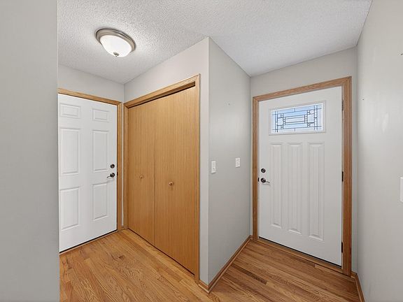 2nd image of 3069 Venice Ln NW