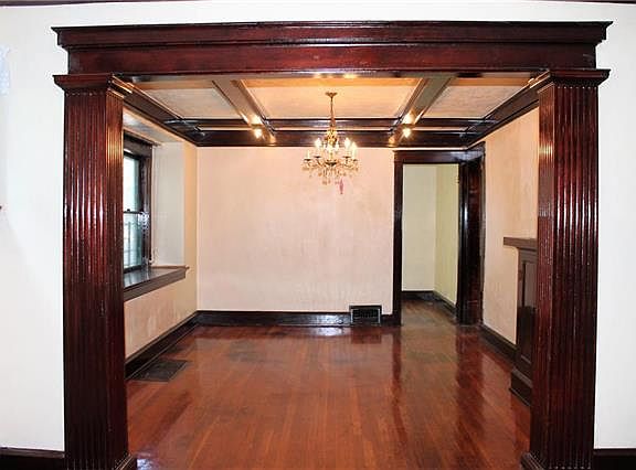 4th image of 3830 Benton Blvd