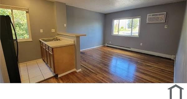 2nd image of 3034 Bracken Woods Ln APT 5