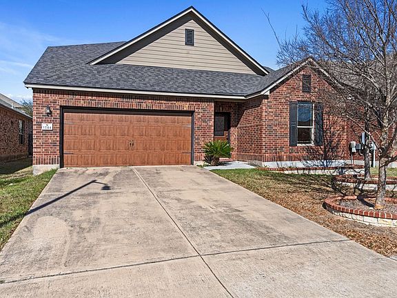 4th image of 1244 Yellow Iris Rd