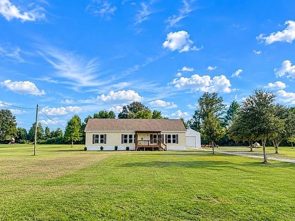 2nd image of 160 English Rd