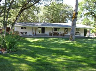 6565 E Antelope Rd, Eagle Point, OR 97524