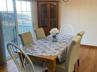 1132 E Danbury Dr, Cary, IL 60013