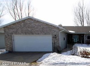 3108 10th St N, Fargo, ND 58102