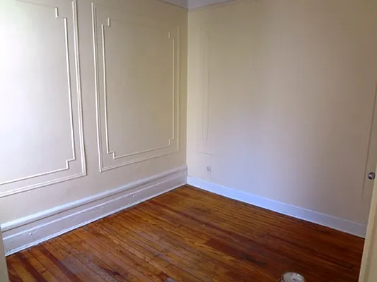 Rented by 5 Boro Realty Corp | media 18