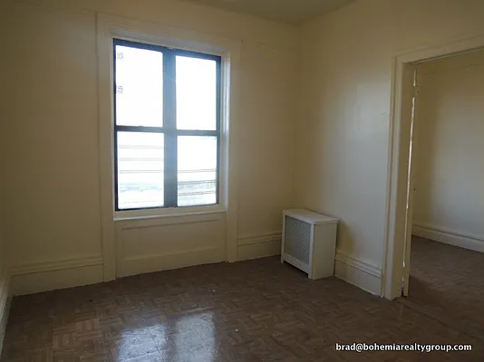 Rented by Bohemia Realty Group | media 28