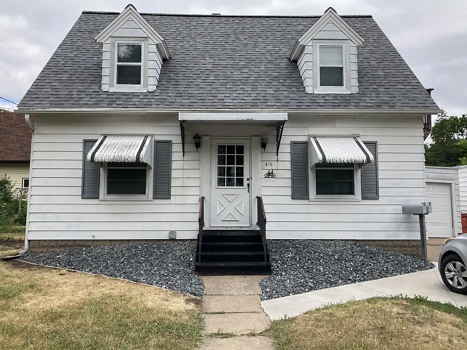 412 Putnam Dr