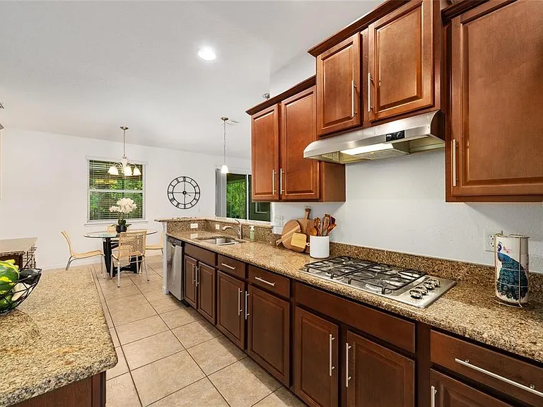 4562 Antietam Creek Trl — Photo 3