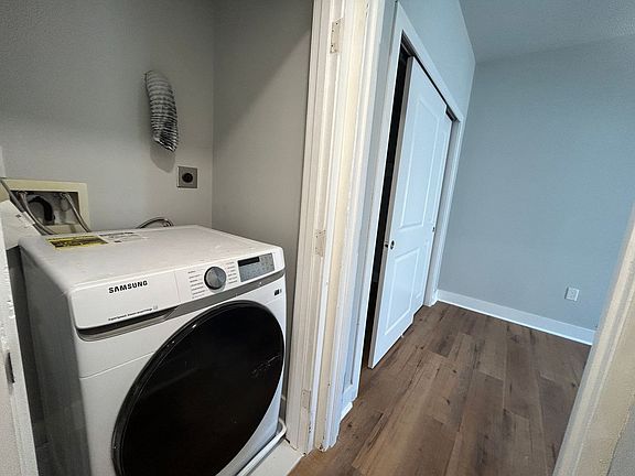 3rd image of 1116 S 12th St #3C