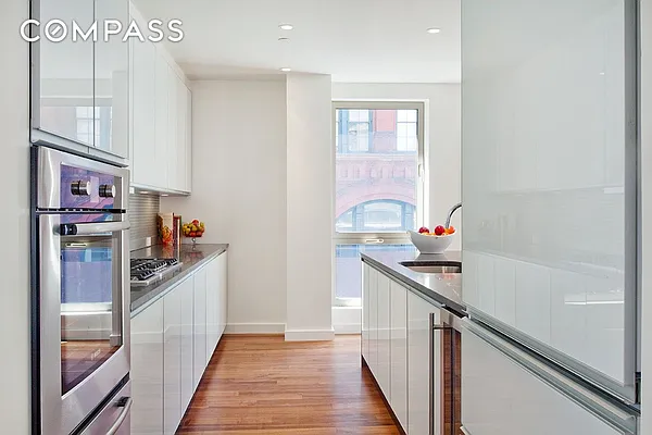 Rented by Compass | media 18