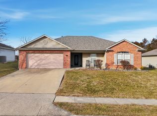 4301 Cotton Wood Dr, Columbia, MO 65202