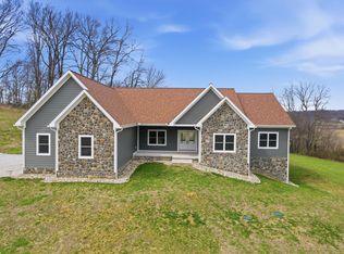 3597 Country Club Rd SW, Lancaster, OH 43130