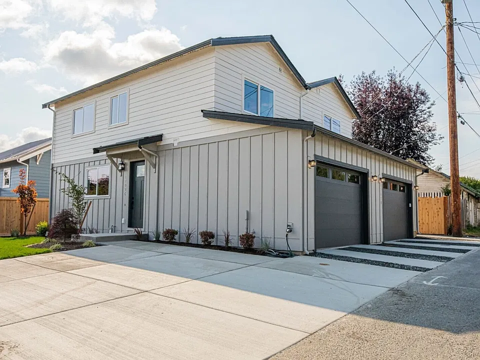 1702 Rainier Ave #C