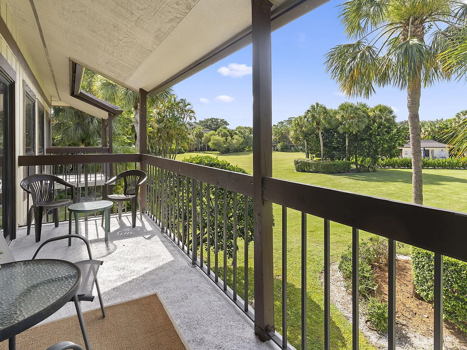 1 bed, 1.0 bath, 900 sqft, $5,000 — Photo 1