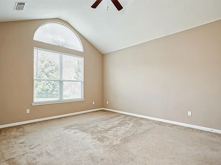 2218 Falcon Knoll Ln — Photo 22