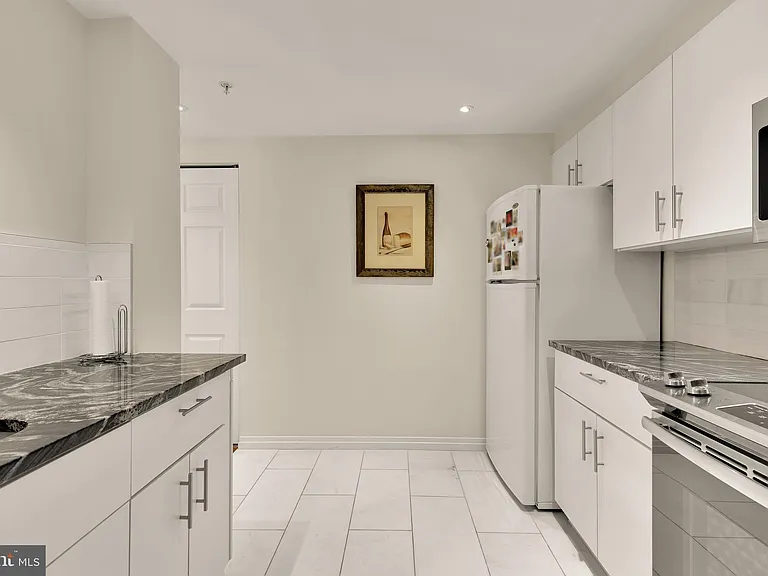 2301 N St NW #606 — Photo 11