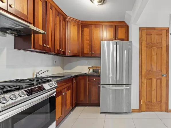 84-09 Queens Boulevard #4A, Elmhurst, NY 11373