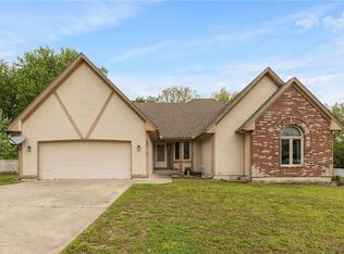503 Larkin Ct, Warrensburg, MO 64093