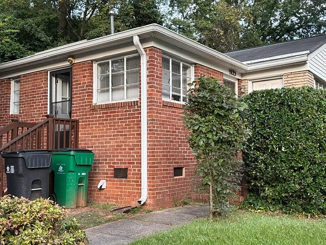 2 bed, 850 sqft, $1,495 — Photo 2
