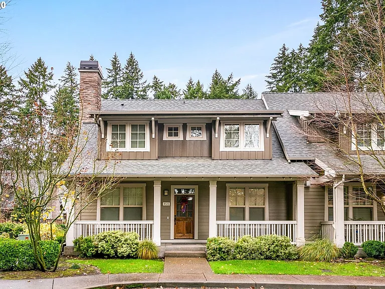 4515 Oakridge Rd — Photo 1