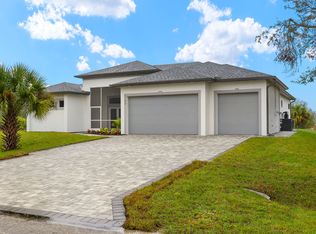 1621 Robert Ave, Lehigh Acres, FL 33972