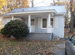 1442 N 2nd St, Central City, KY 42330