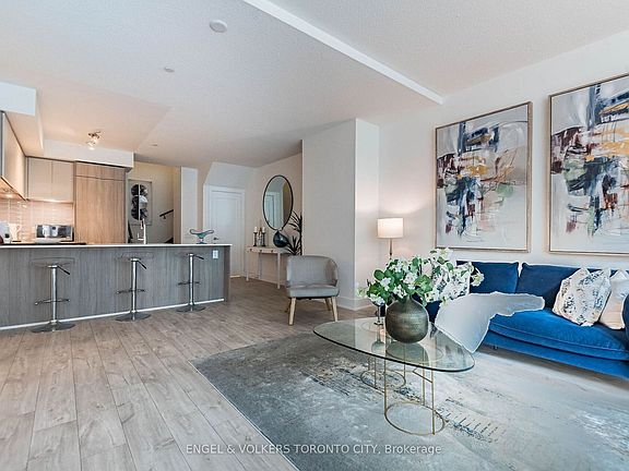 4th image of 70 Annie Craig Dr #Townhouse 104
