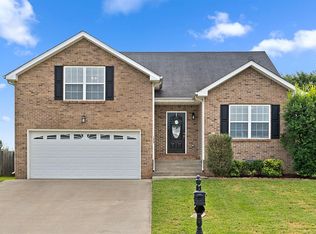 1889 Patton Rd, Clarksville, TN 37042