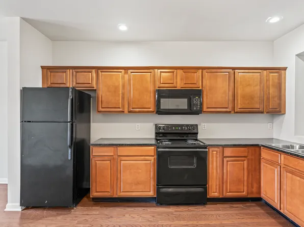 70 Morris St APT 1E, Albany, NY 12208
