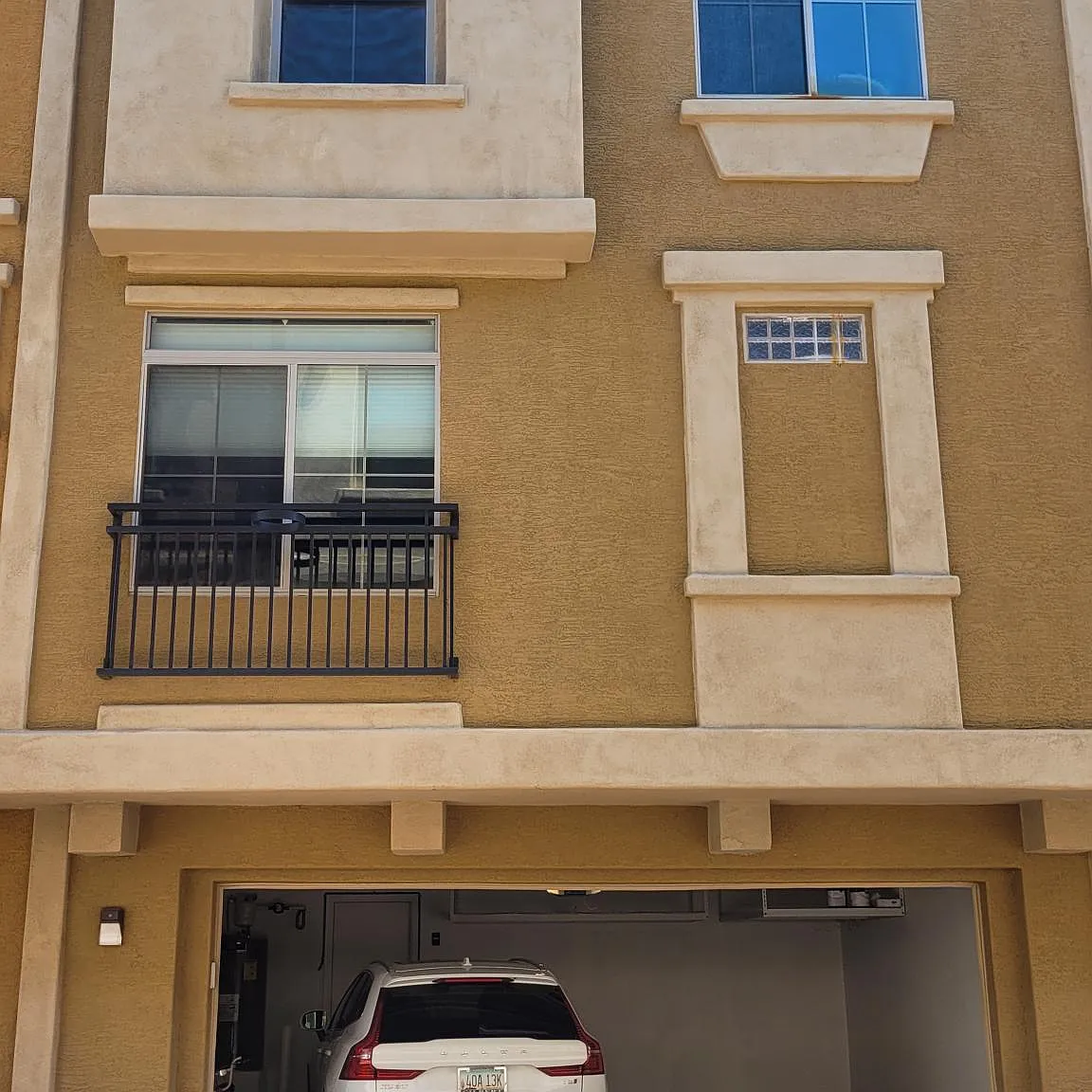 4 bed, 1701 sqft, $2,250 — Photo 3