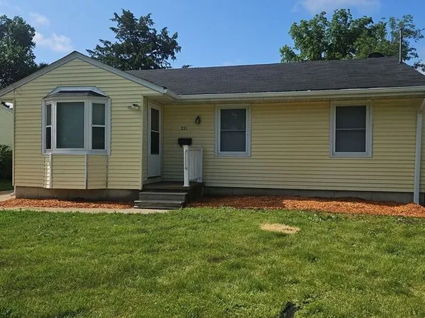 221 E Sheridan Ave, Des Moines, IA 50313