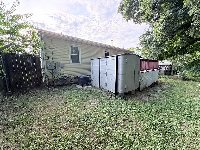 3509 East Ave — Photo 15