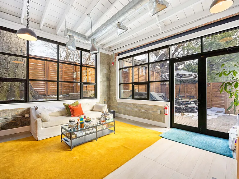 51 Greenwood Ave #7 — Photo 3