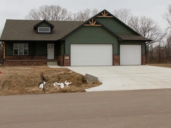 555 South Hbr, Valley Center, KS 67147