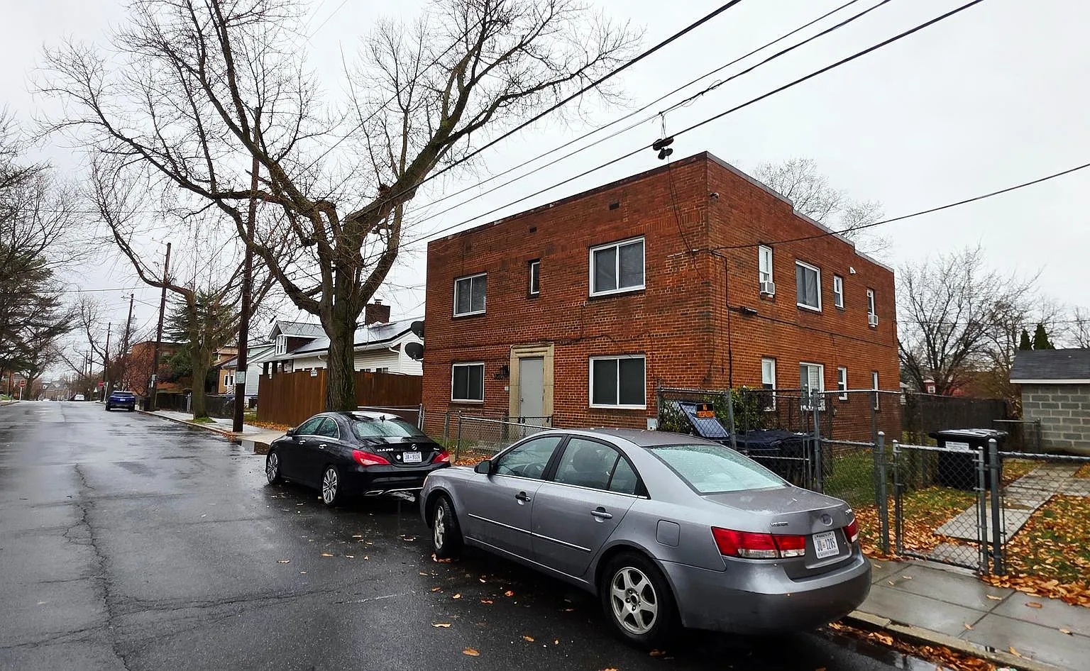 3 bed, 850 sqft, $1,800 — Photo 3