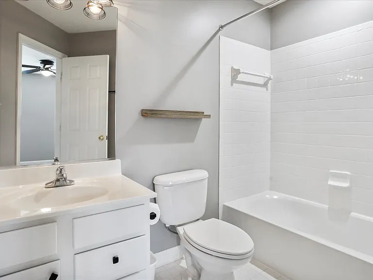 319 Morlyn Dr — Photo 41