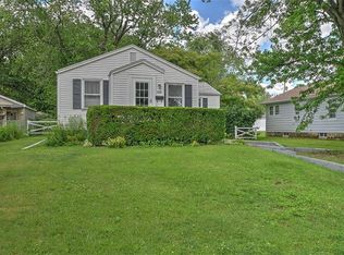 1040 N 35th St, Decatur, IL 62521