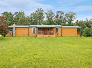 4250 Hunter Ridge Rd, Horse Cave, KY 42749