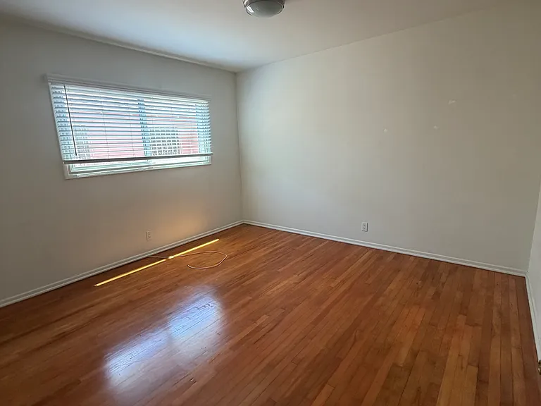 4250 Sawtelle Blvd #B — Photo 11