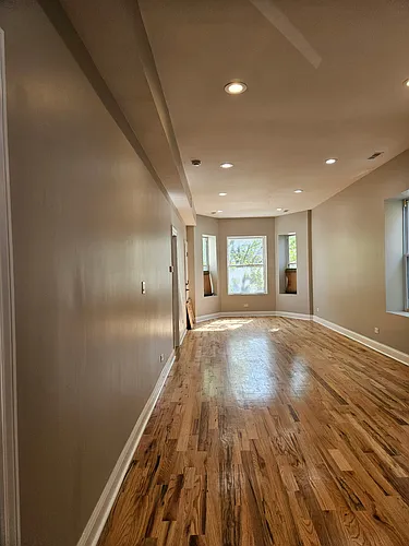 1428 S Hamlin Ave #1 Photo 1