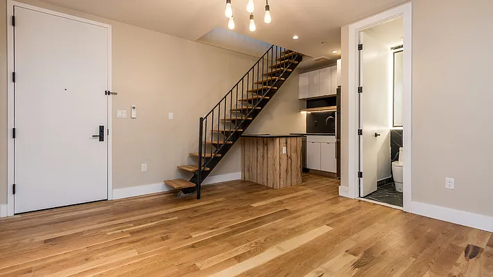 Rented by Nooklyn NYC LLC | media 47