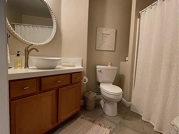 5th image of 25120 Victoria Ln #460