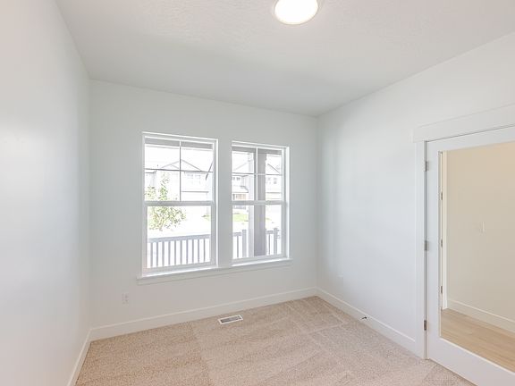 4th image of 2947 N Purpletop Ln #2186