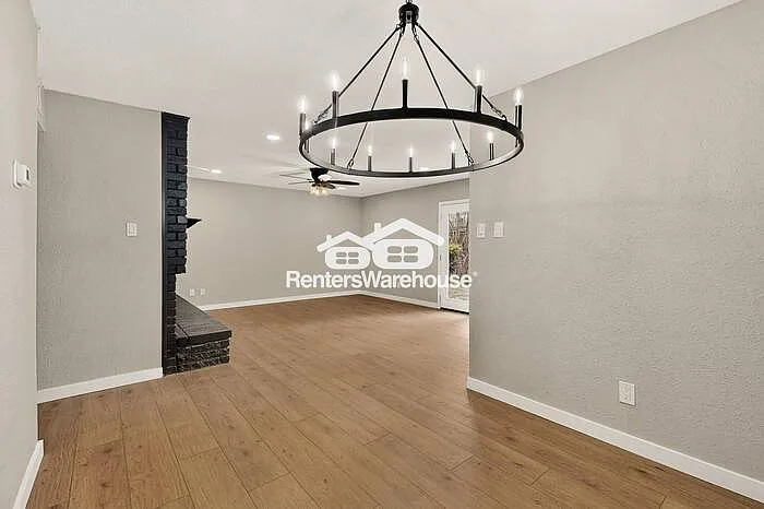 913 Overdowns Dr — Photo 30