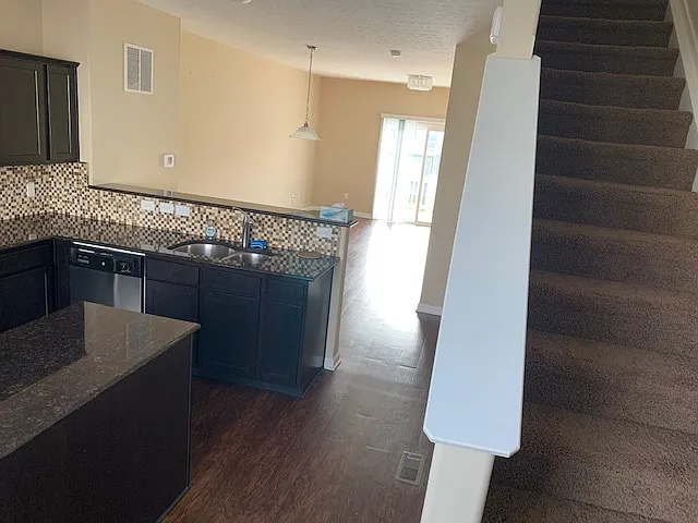 5931 Winberry Creek Dr — Photo 36