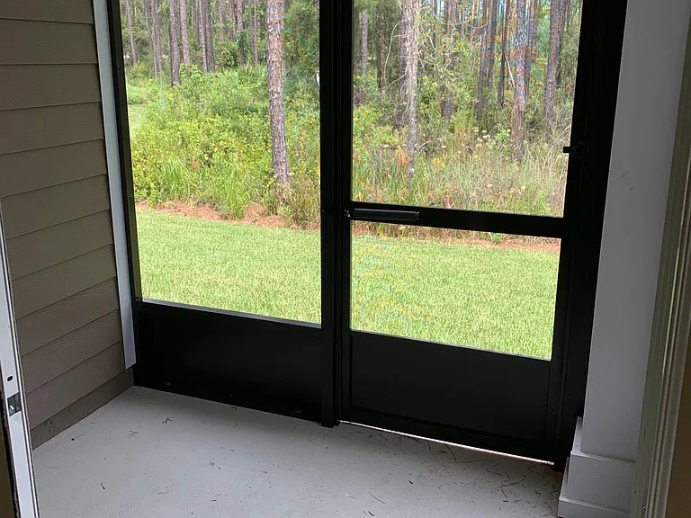 66 Bush Pl — Photo 6