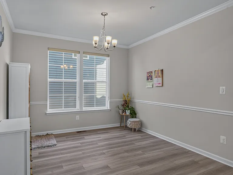 1124 Miller Farm Dr — Photo 9
