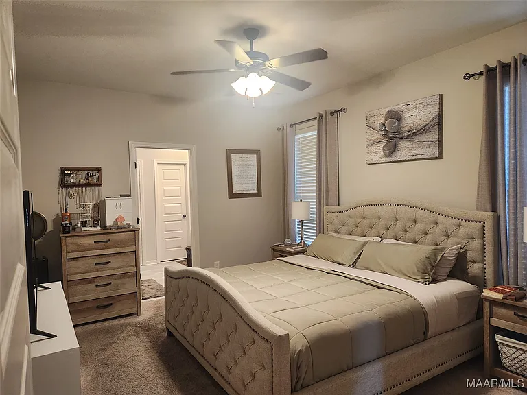182 Grand Park Dr — Photo 15