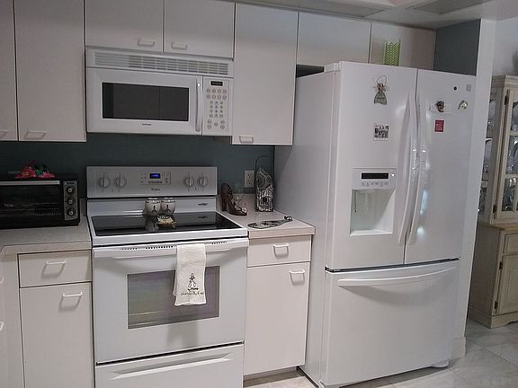 4th image of 137 Kings Dr