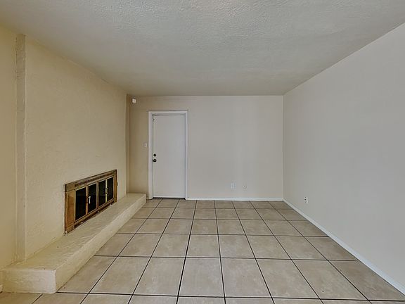 5th image of 9610 N 52nd Ln